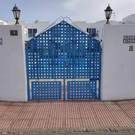 Good Vibes Apartment, Lanzarote. * Tías
