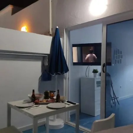 Good Vibes Apartment, Lanzarote. شقة *